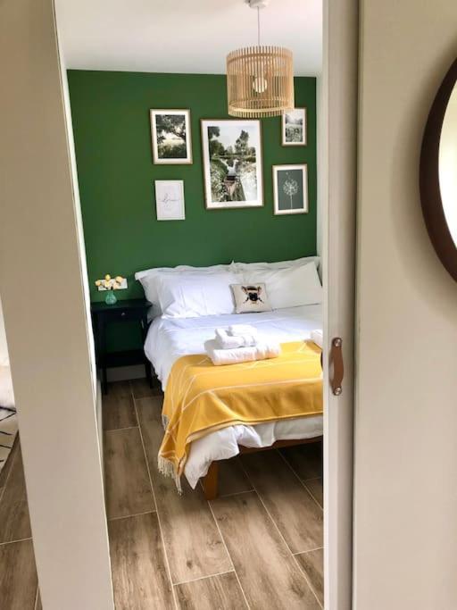 Linden Suite Goring Exteriör bild